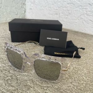 Clear frame women’s Dolce & Gabbana sunglaases